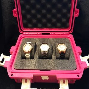 Ladies Invicta watch case with 3 Angel watches